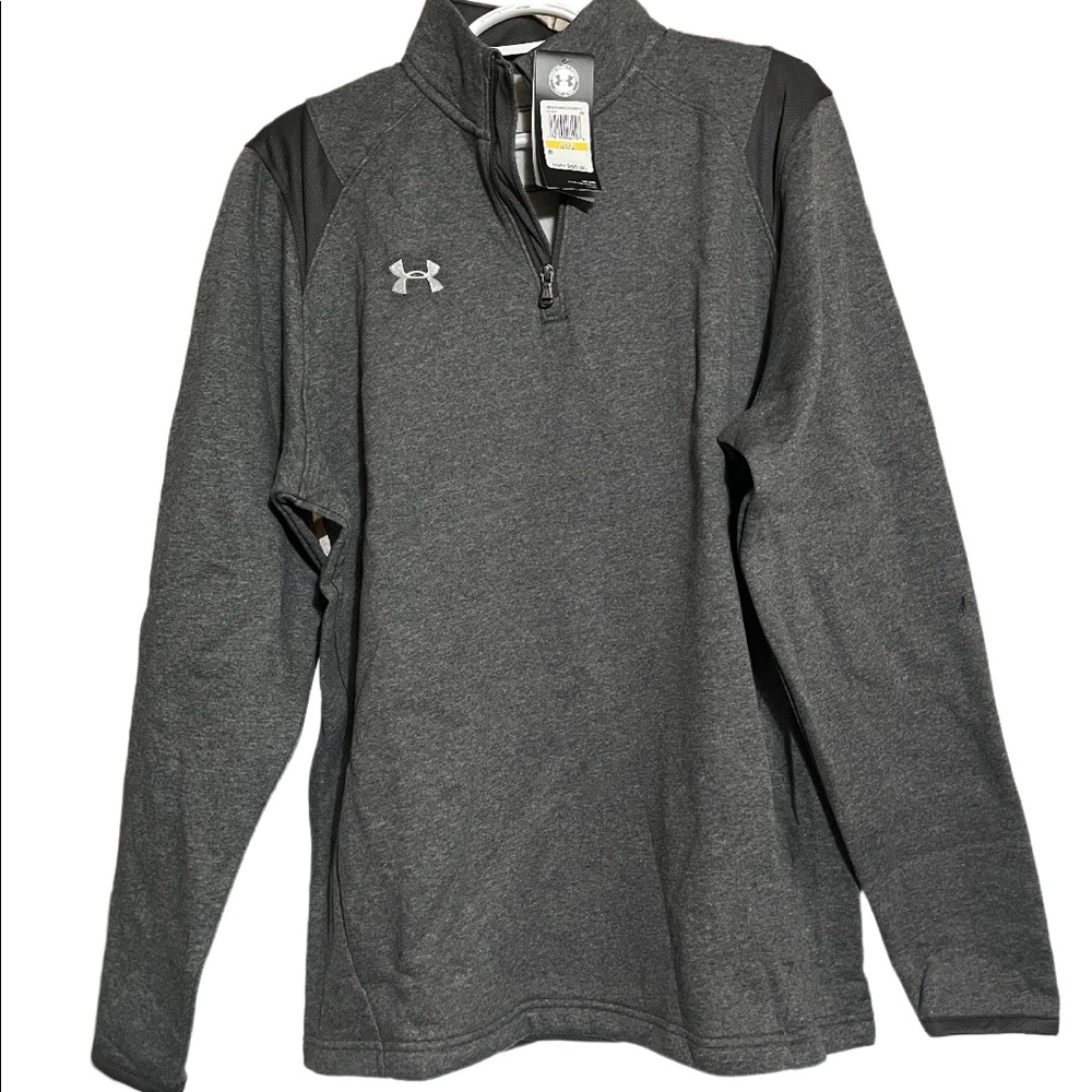 Under Armour pullover